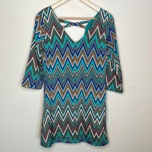 SAGE MULTI-COLOR ZIGZAG VNECK MIDI DRESS SMALL 3/4 SLEEVE